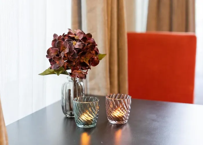 Betweenlakes Ground Fl Apartment